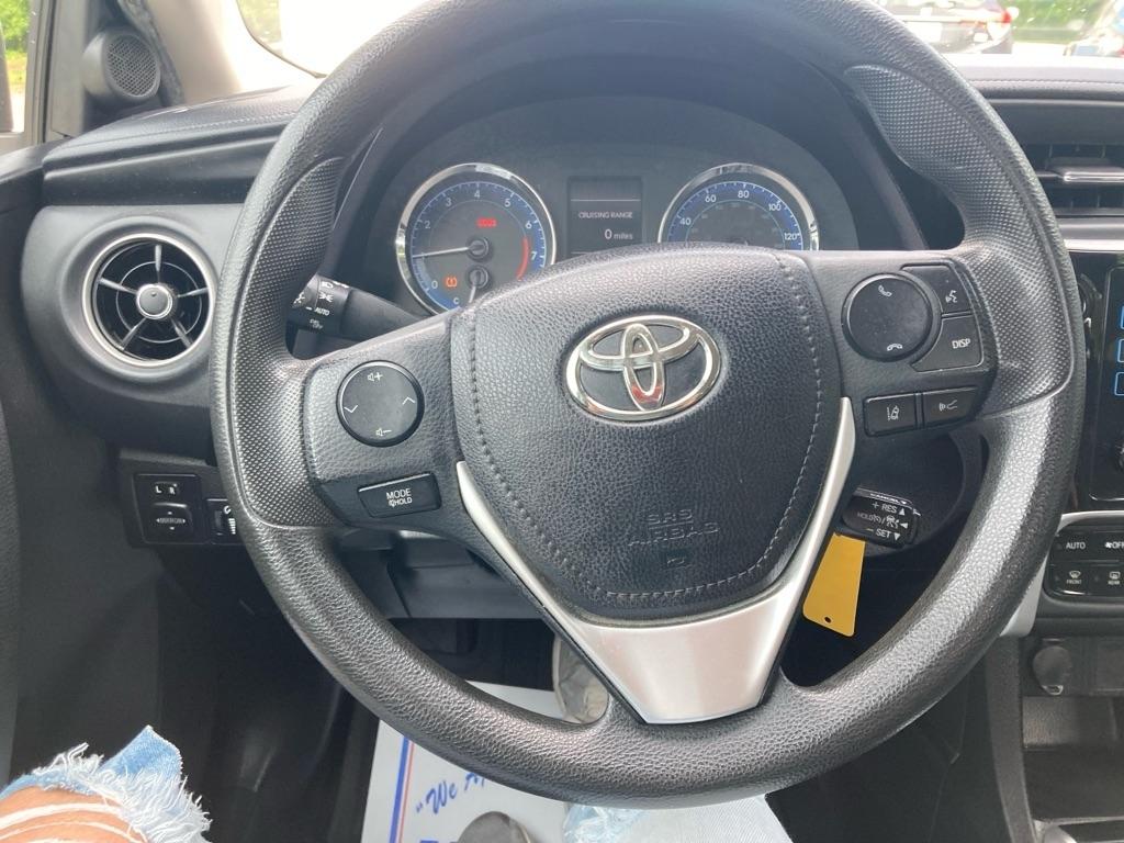 Toyota Corolla XLE CVT (Natl) 2019