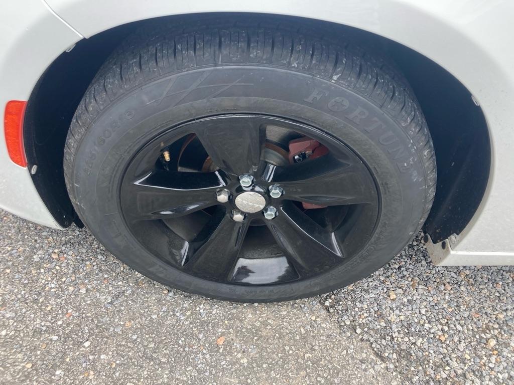 Dodge Charger 4dr Sdn SXT RWD 2016