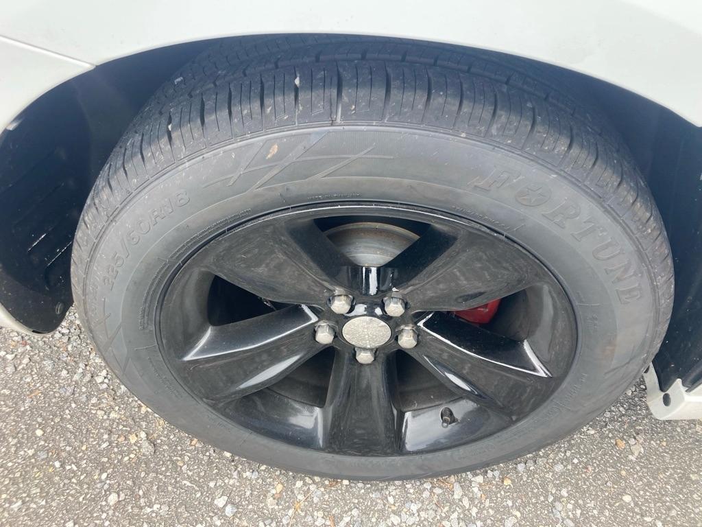 Dodge Charger 4dr Sdn SXT RWD 2016