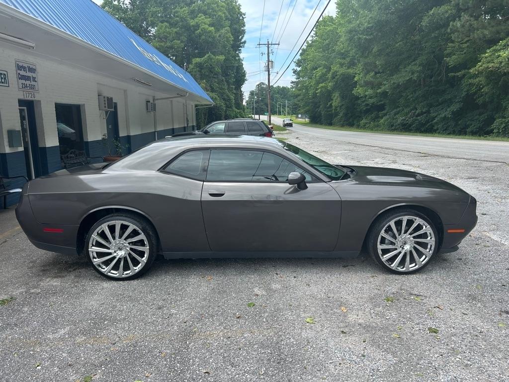 Dodge Challenger 2dr Cpe SXT 2015