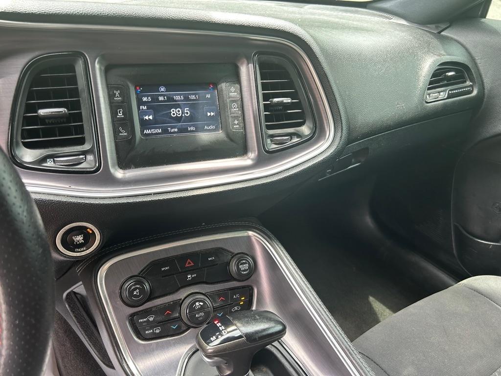 Dodge Challenger 2dr Cpe SXT 2015