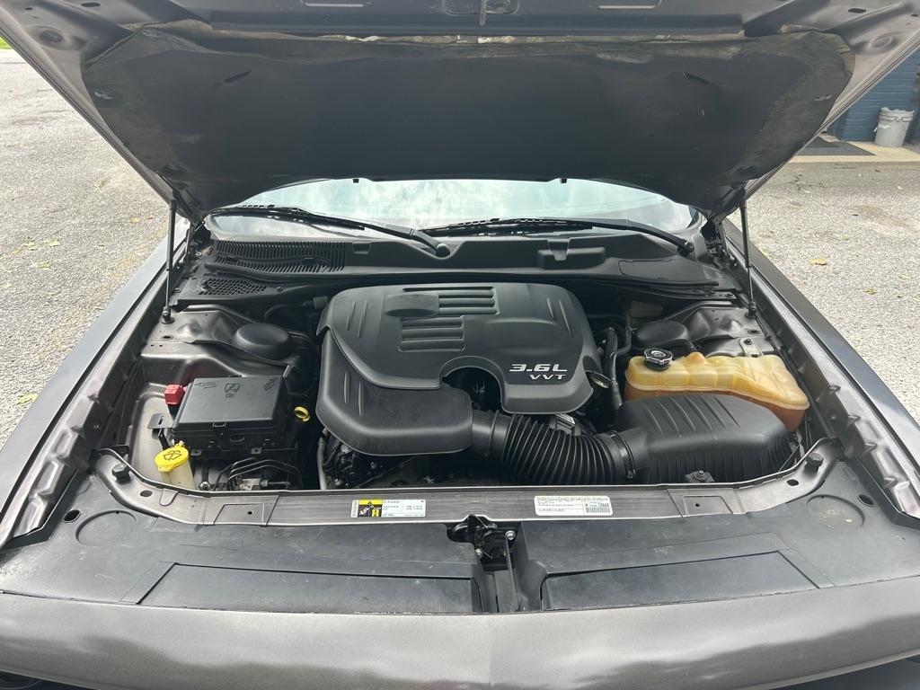 Dodge Challenger 2dr Cpe SXT 2015
