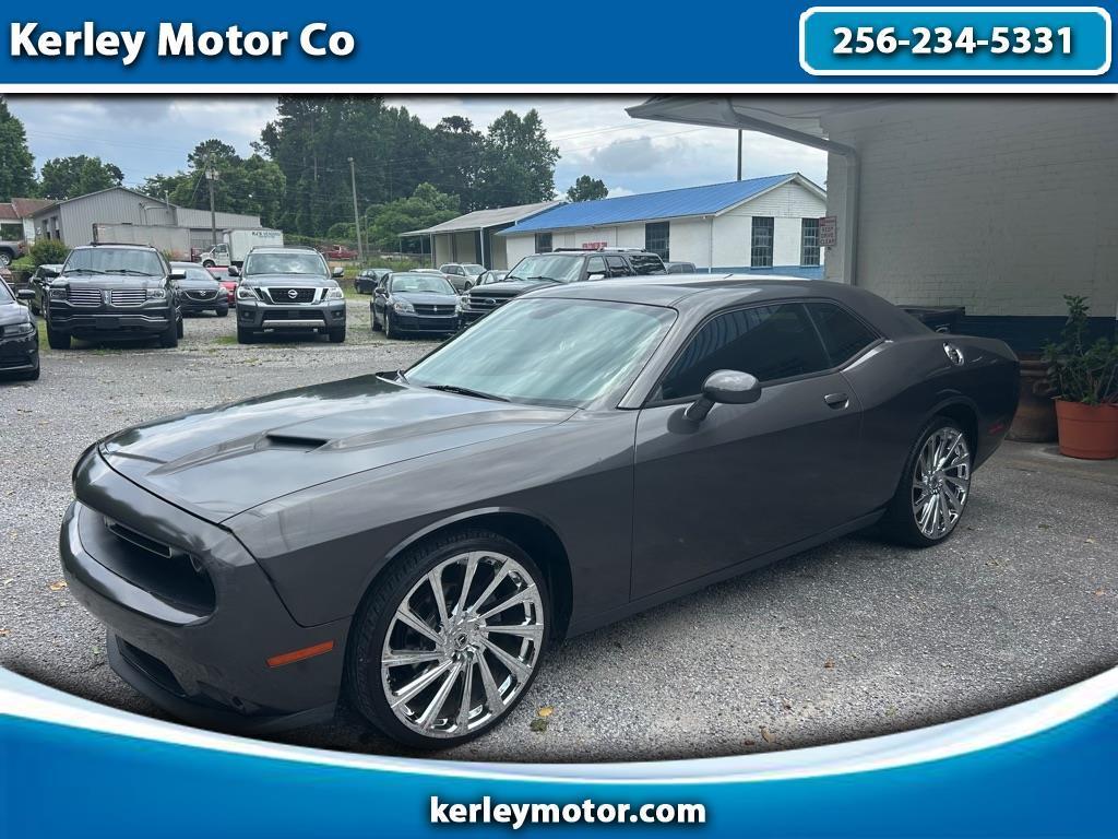2015 Dodge Challenger 2dr Cpe SXT