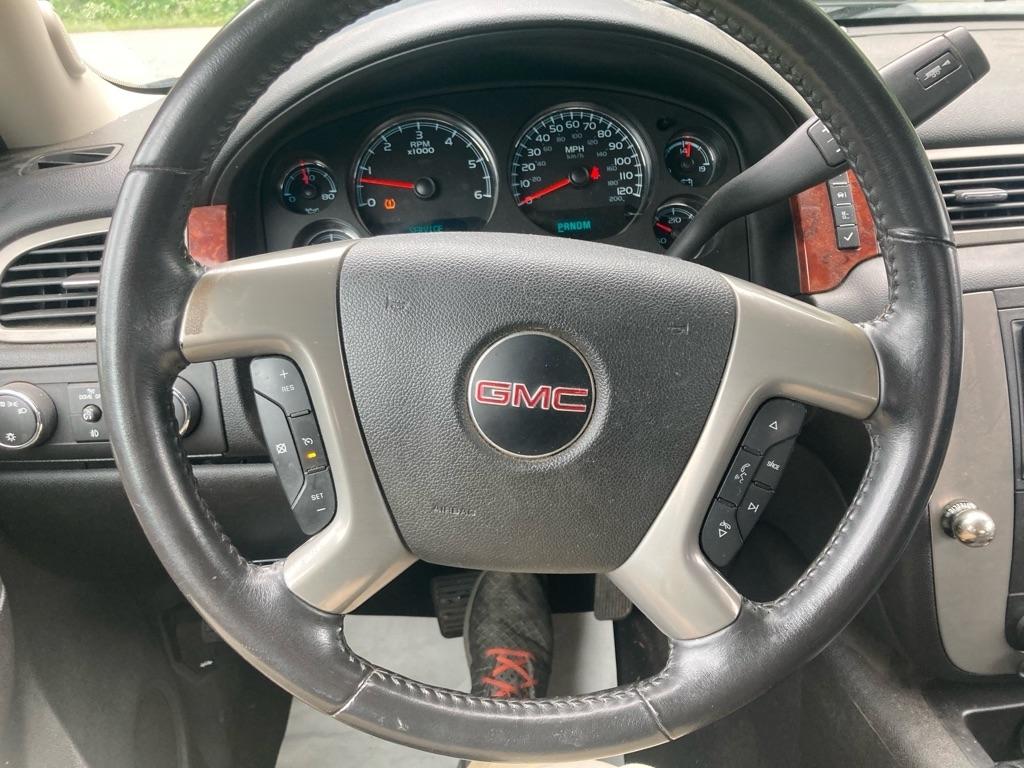 GMC Sierra 1500 4WD Crew Cab 143.5" SLT 2012