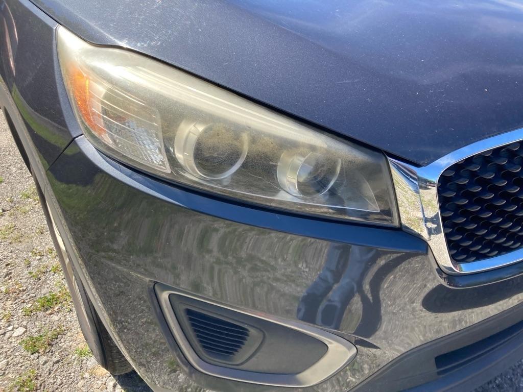 Kia Sorento FWD 4dr 2.4L LX 2016
