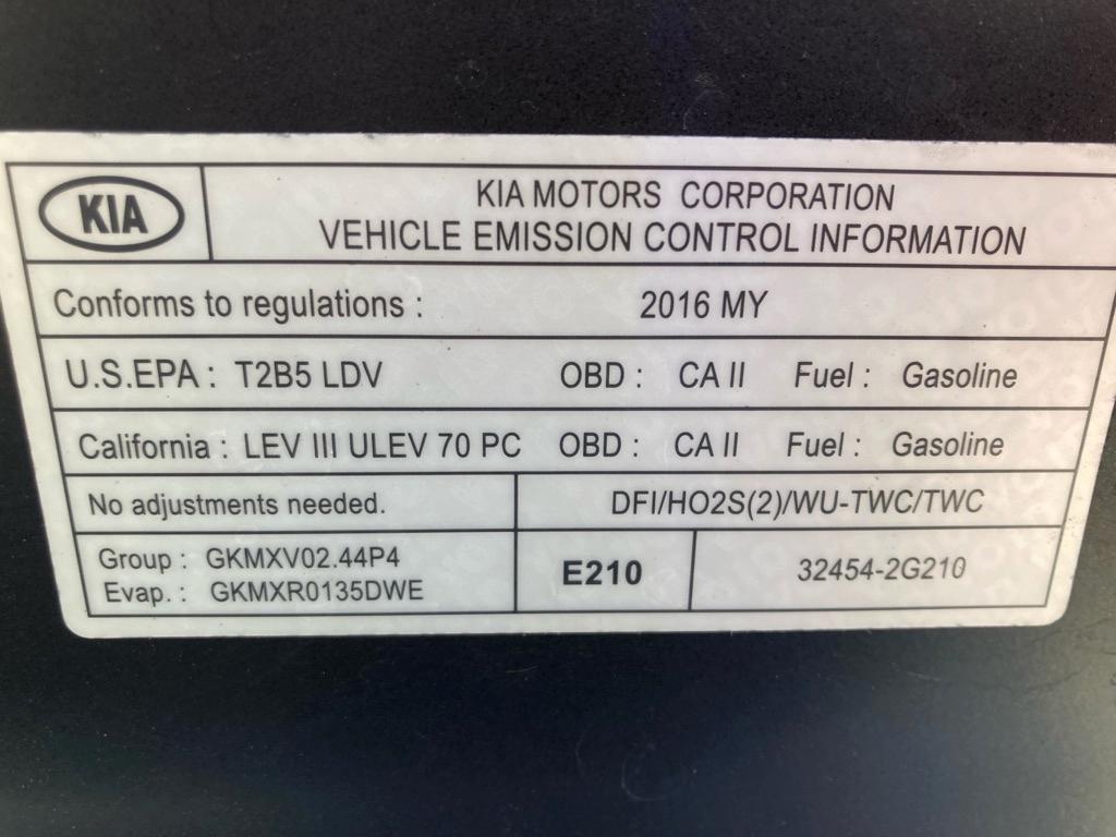 Kia Sorento FWD 4dr 2.4L LX 2016