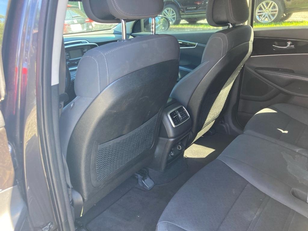 Kia Sorento FWD 4dr 2.4L LX 2016