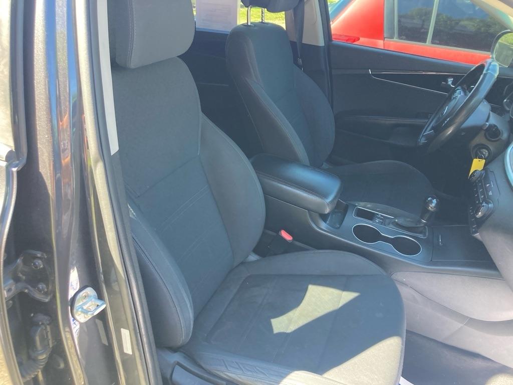 Kia Sorento FWD 4dr 2.4L LX 2016