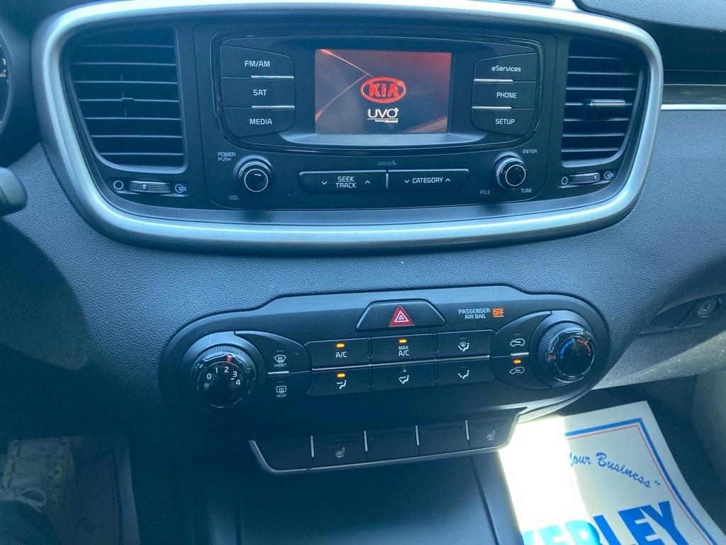 Kia Sorento FWD 4dr 2.4L LX 2016