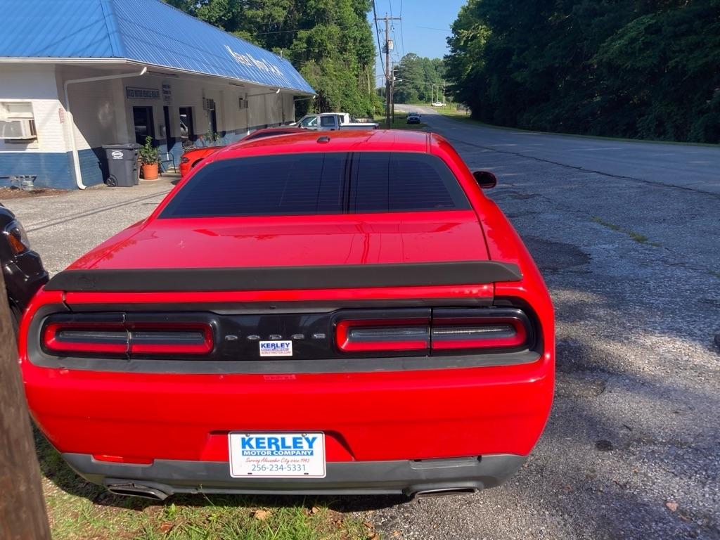 Dodge Challenger 2dr Cpe SXT 2015
