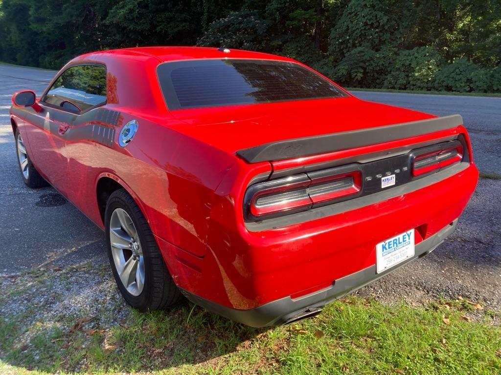 Dodge Challenger 2dr Cpe SXT 2015