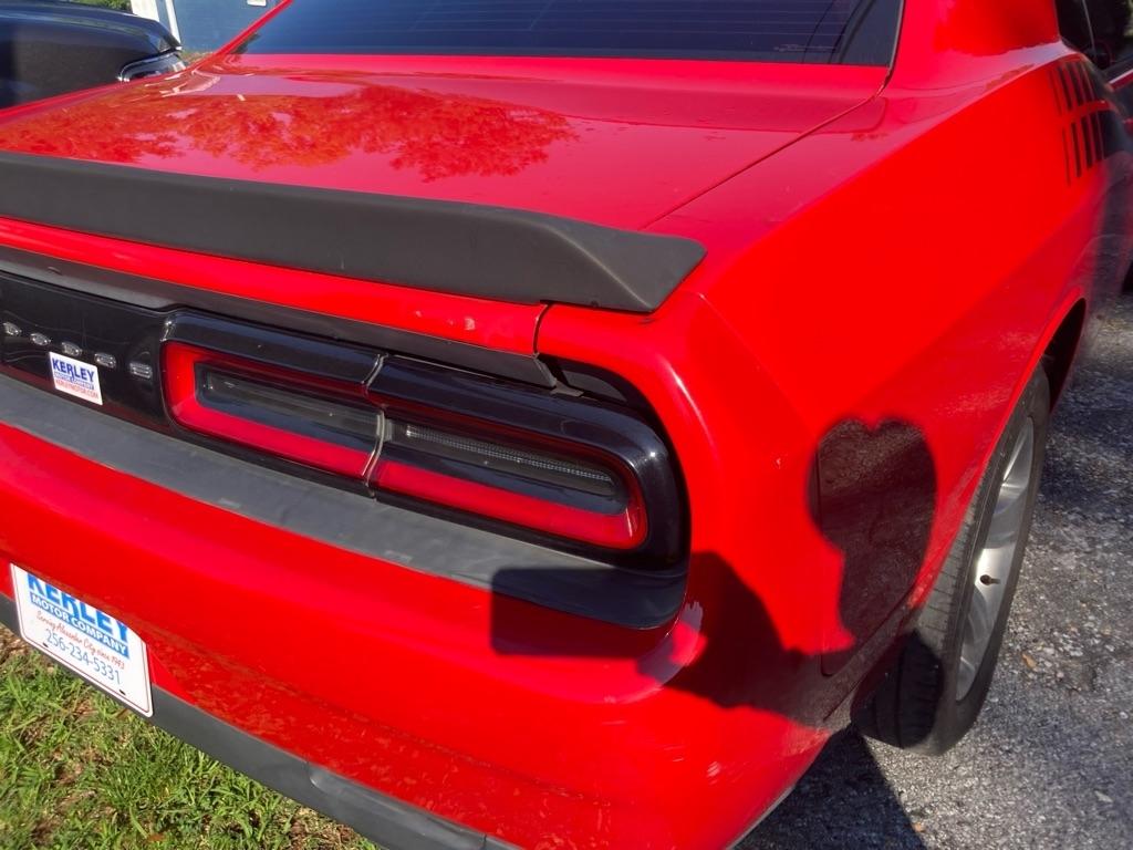 Dodge Challenger 2dr Cpe SXT 2015