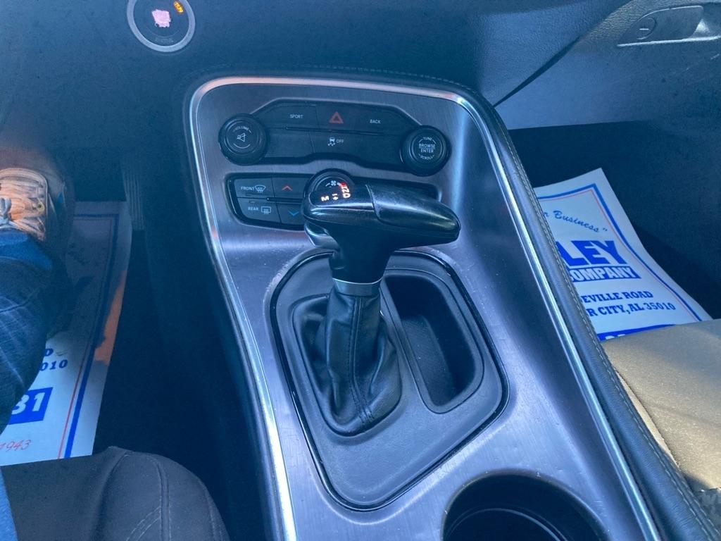 Dodge Challenger 2dr Cpe SXT 2015