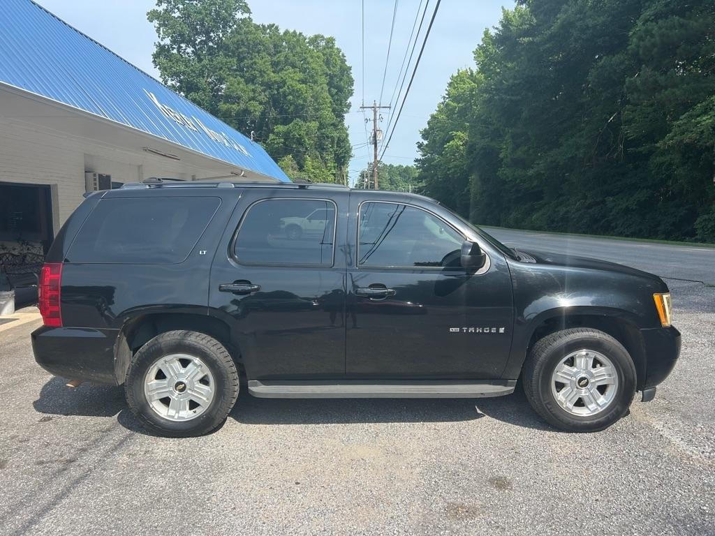Chevrolet Tahoe 2WD 4dr 1500 LT w/2LT 2009