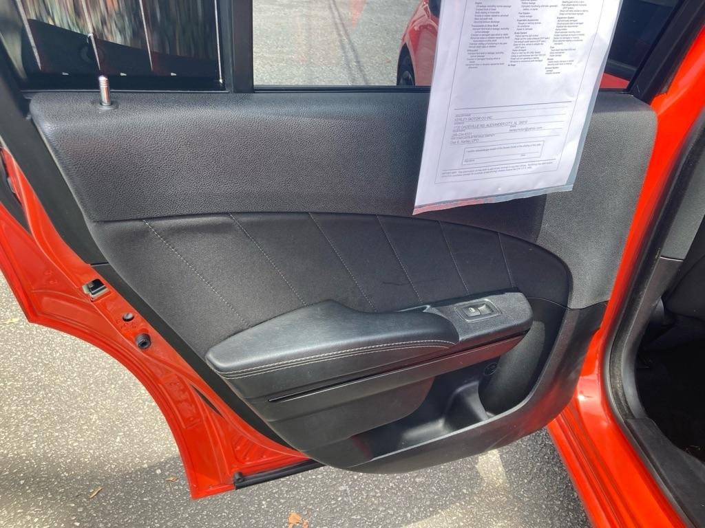 Dodge Charger SXT RWD 2020