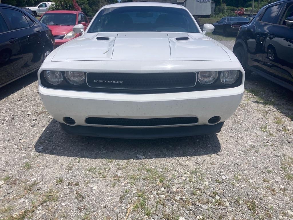 Dodge Challenger 2dr Cpe SXT 2013
