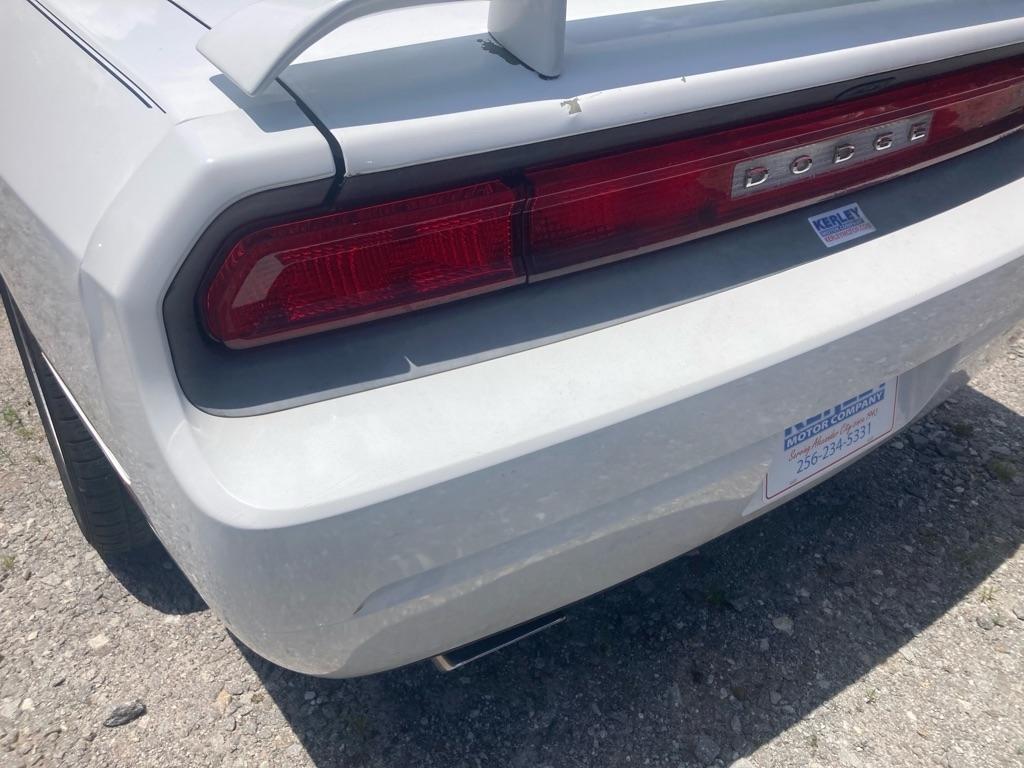 Dodge Challenger 2dr Cpe SXT 2013