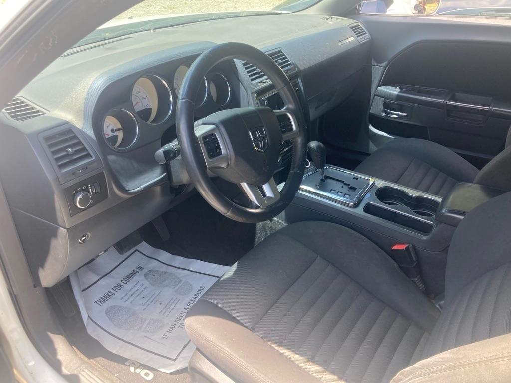 Dodge Challenger 2dr Cpe SXT 2013