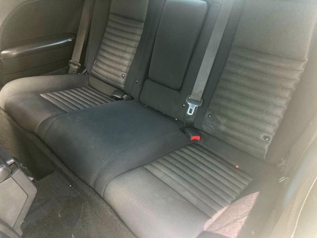 Dodge Challenger 2dr Cpe SXT 2013