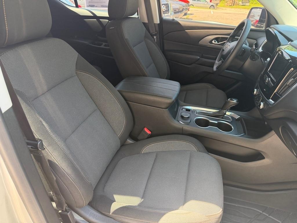 Chevrolet Traverse FWD 4dr LS w/1LS 2020