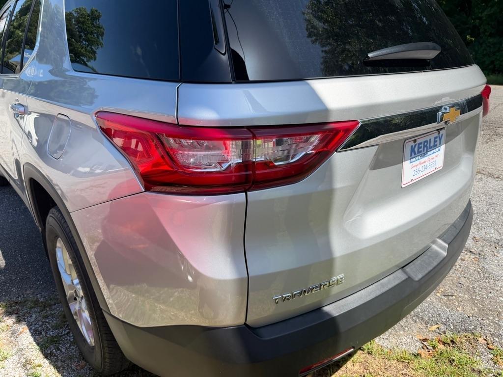 Chevrolet Traverse FWD 4dr LS w/1LS 2020