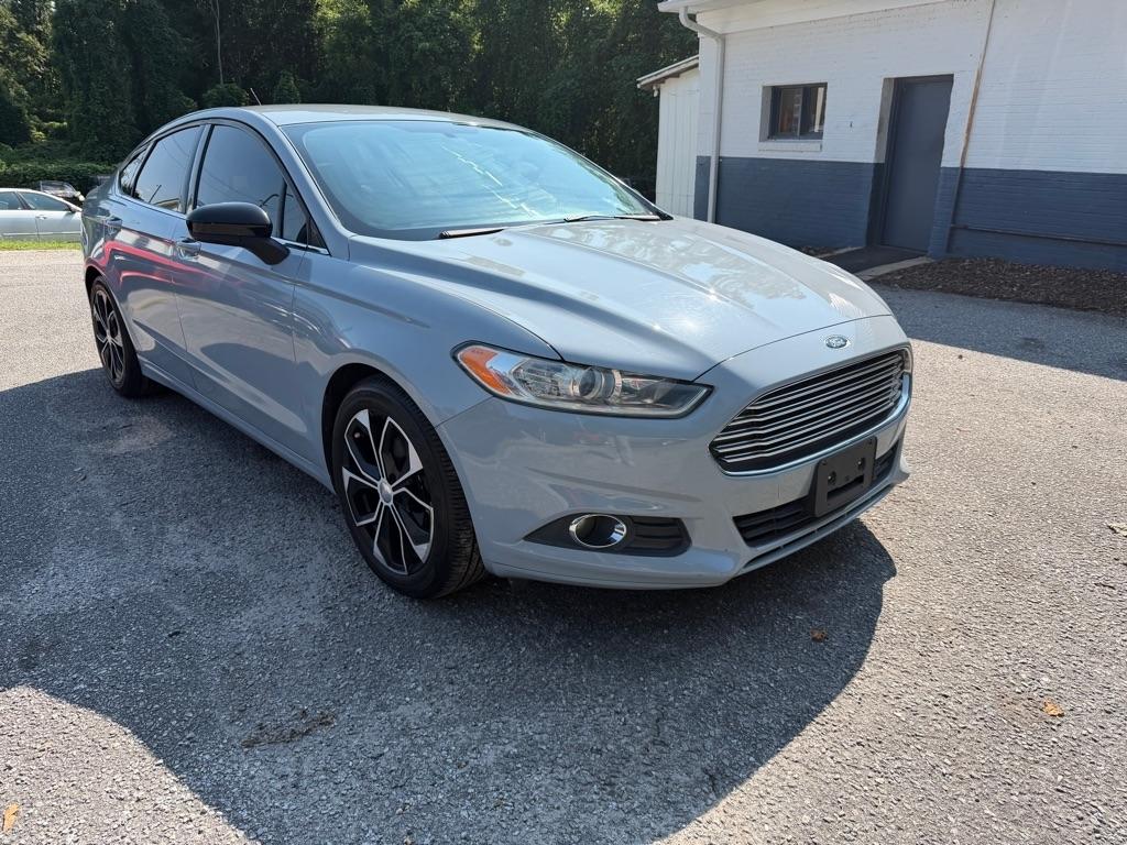 Ford Fusion 4dr Sdn S FWD 2016