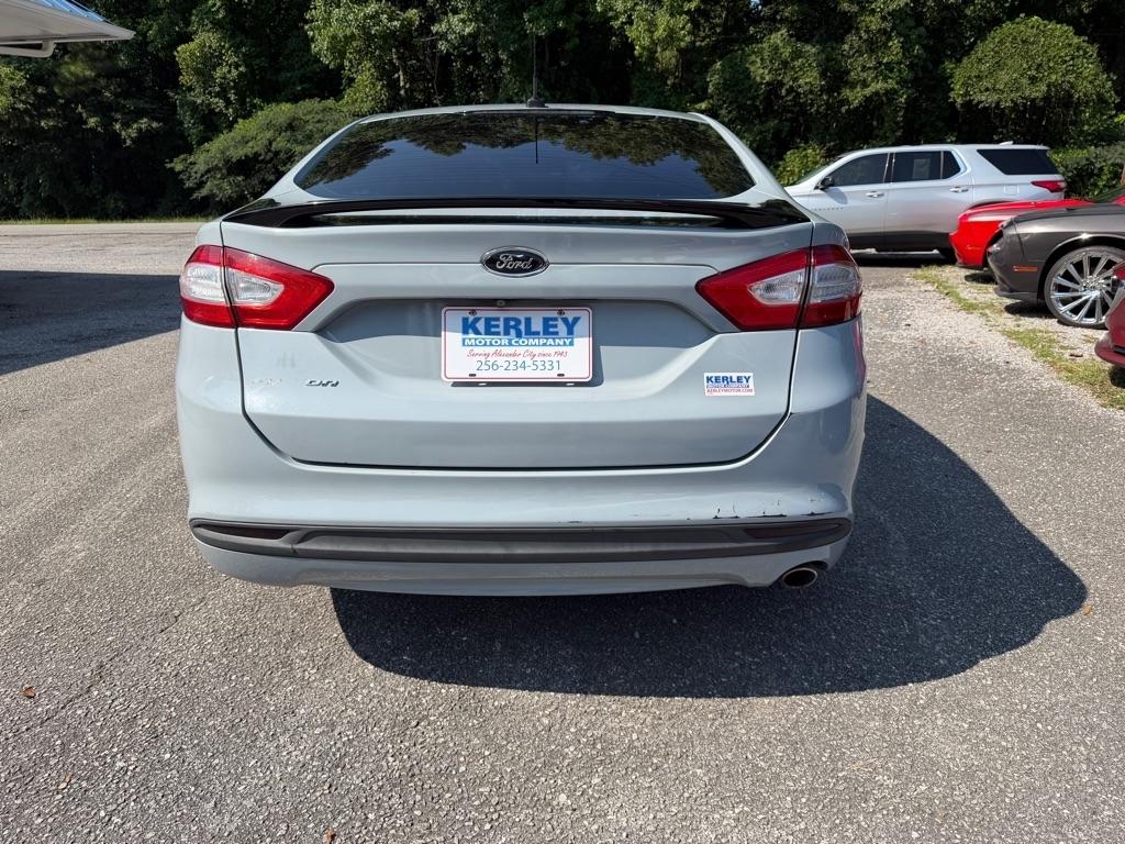 Ford Fusion 4dr Sdn S FWD 2016