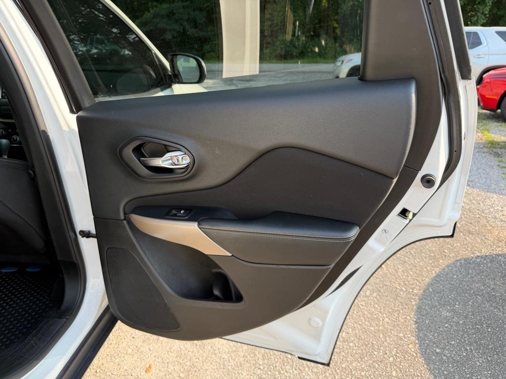 Jeep Cherokee Latitude FWD 2018