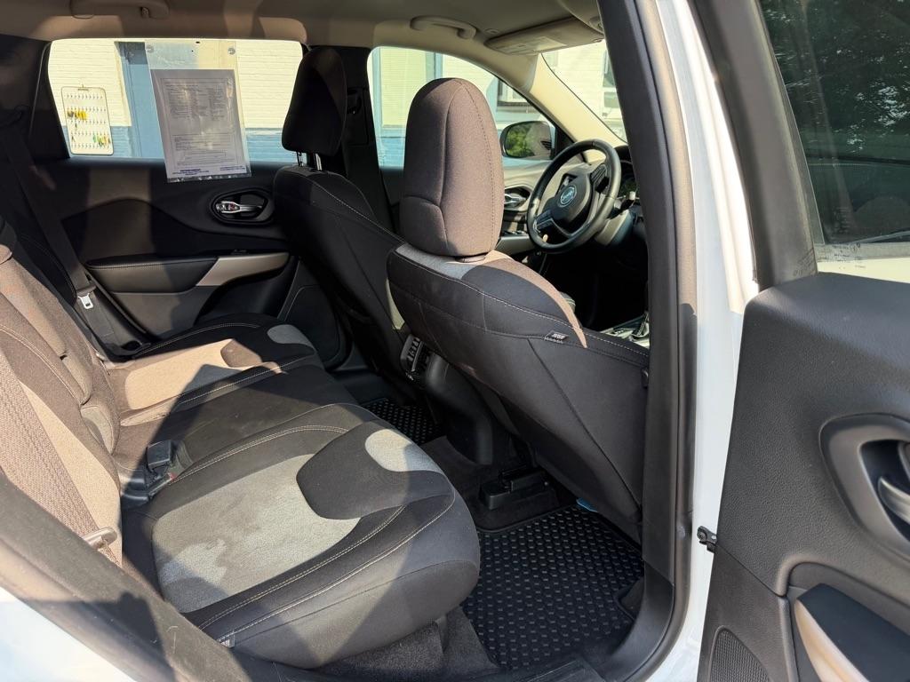 Jeep Cherokee Latitude FWD 2018