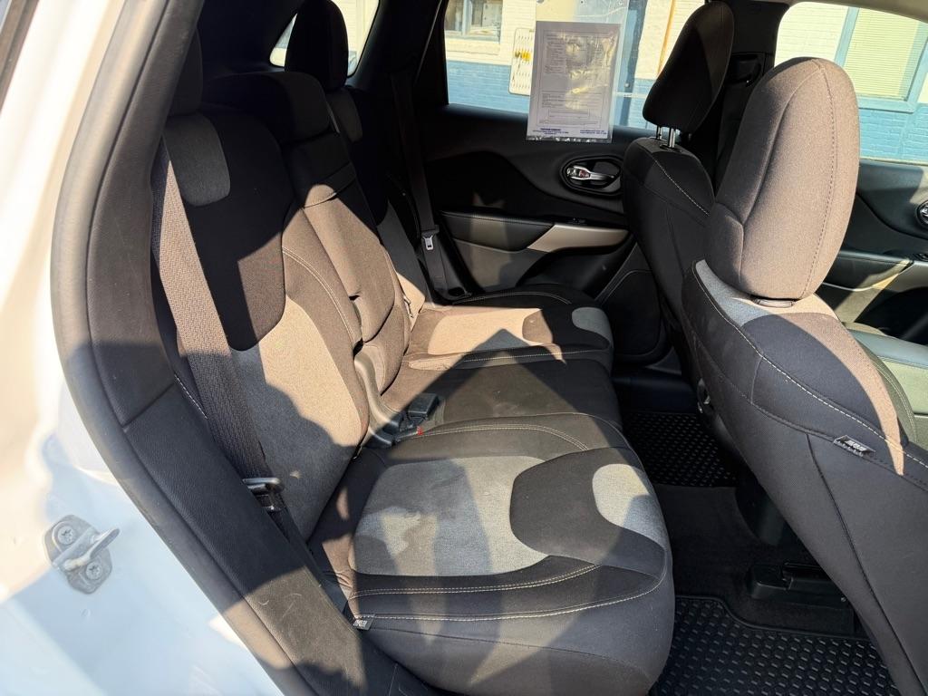 Jeep Cherokee Latitude FWD 2018