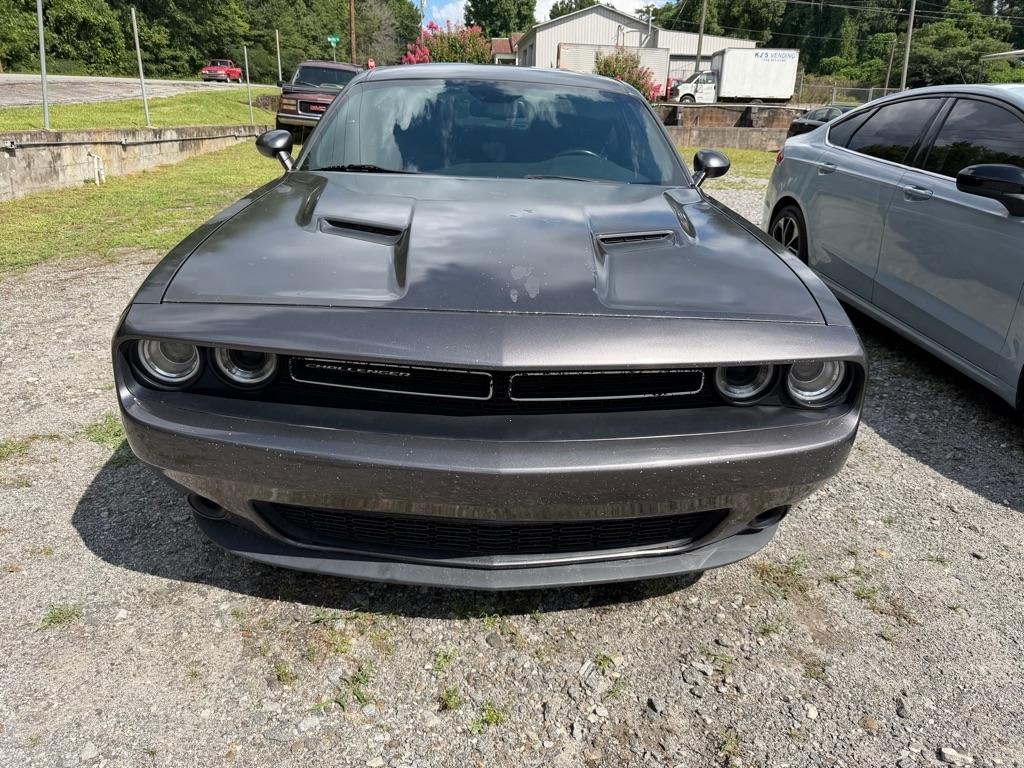 Dodge Challenger 2dr Cpe SXT 2015