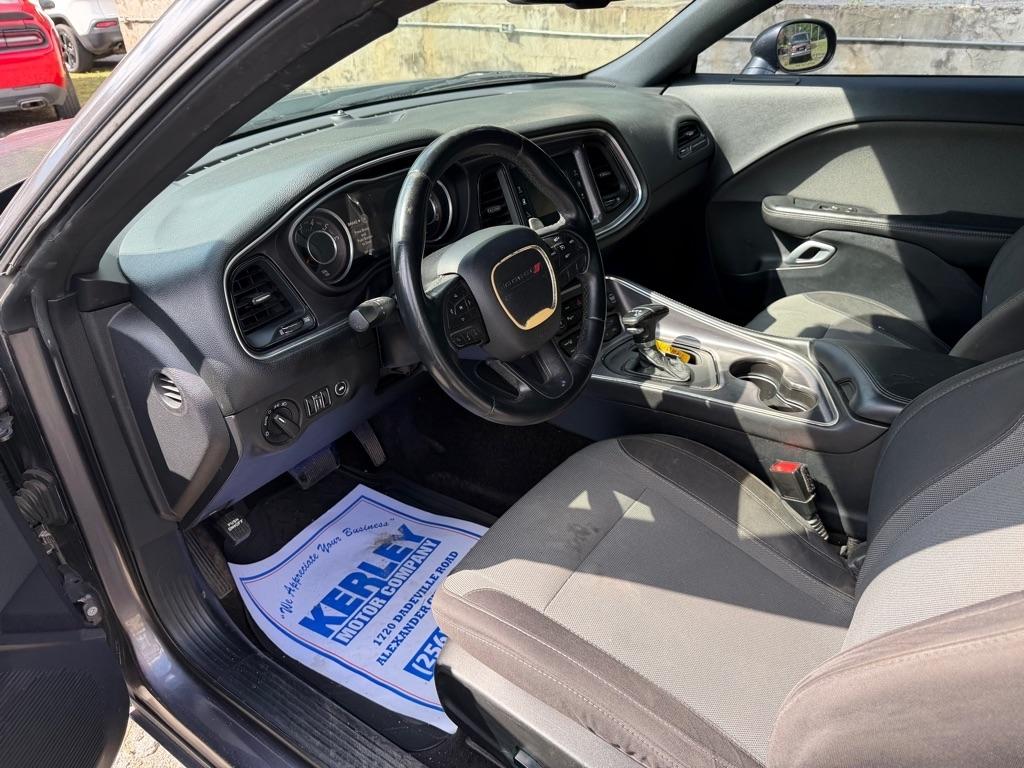 Dodge Challenger 2dr Cpe SXT 2015