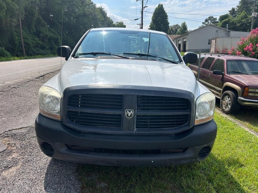 Dodge Ram 1500 2dr Reg Cab 140.5 ST 2006