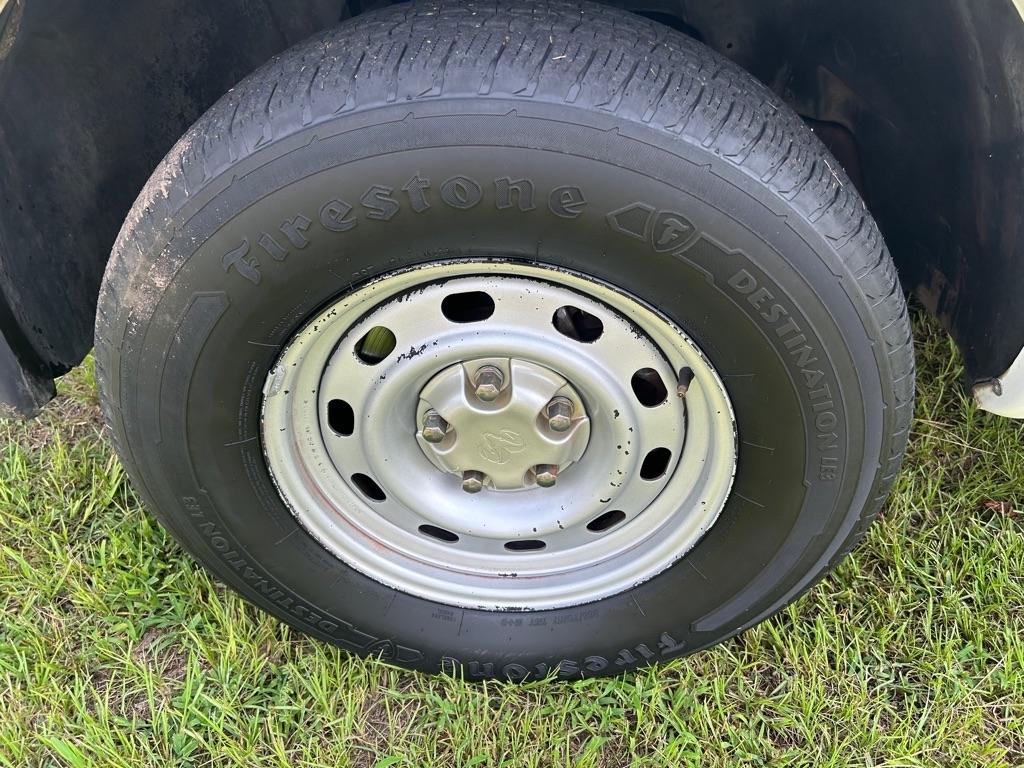 Dodge Ram 1500 2dr Reg Cab 140.5 ST 2006