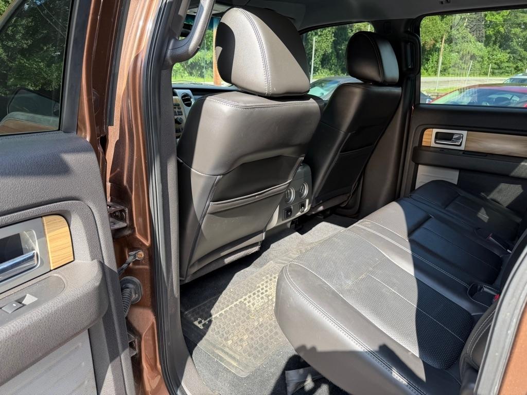 Ford F-150 2WD SuperCrew 145" Platinum 2011