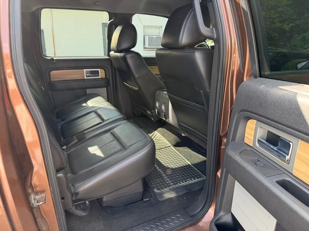 Ford F-150 2WD SuperCrew 145" Platinum 2011