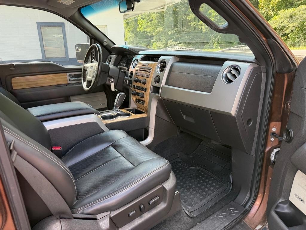 Ford F-150 2WD SuperCrew 145" Platinum 2011