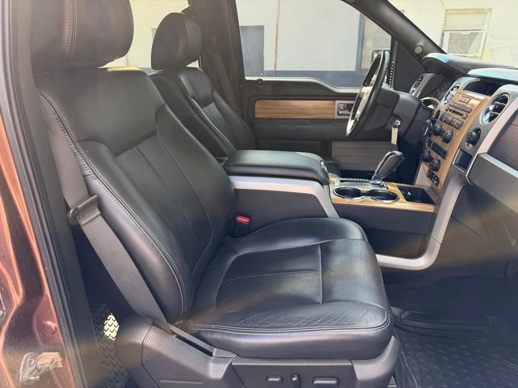 Ford F-150 2WD SuperCrew 145" Platinum 2011