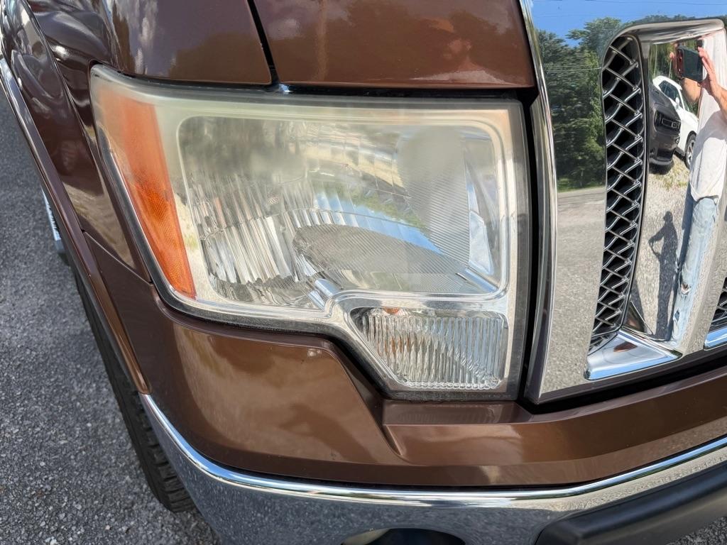Ford F-150 2WD SuperCrew 145" Platinum 2011