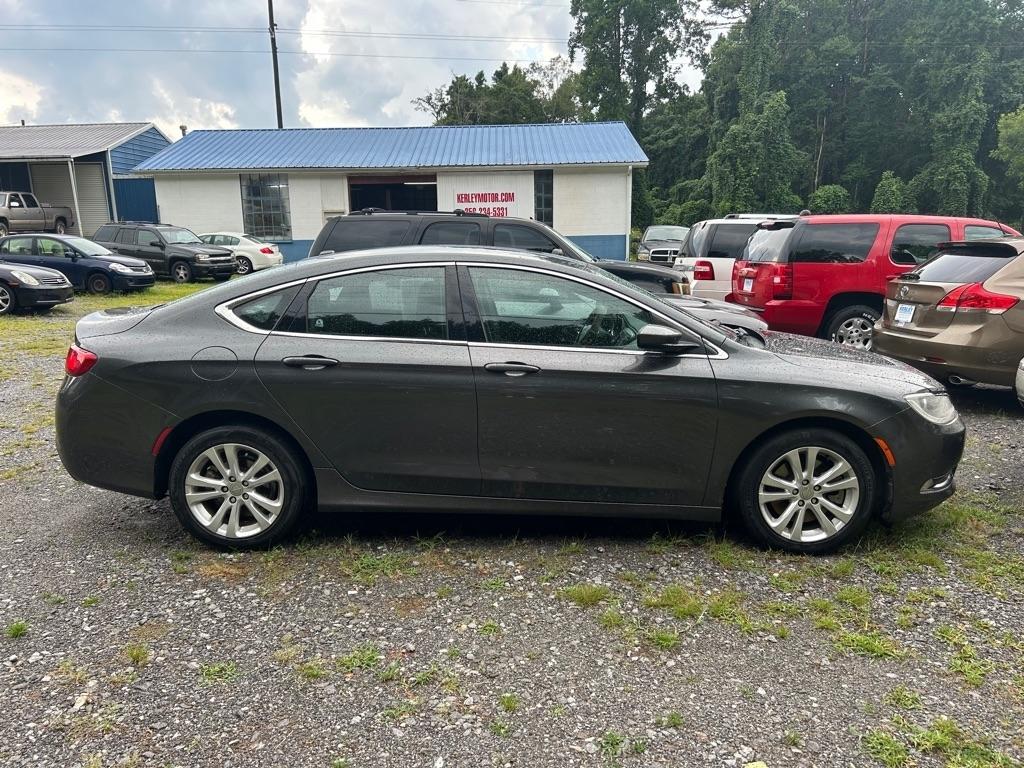 Chrysler 200 4dr Sdn Limited FWD 2015