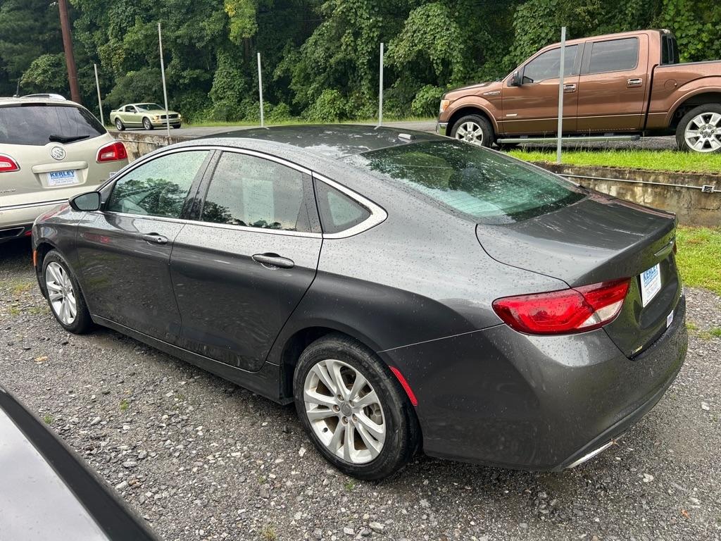Chrysler 200 4dr Sdn Limited FWD 2015