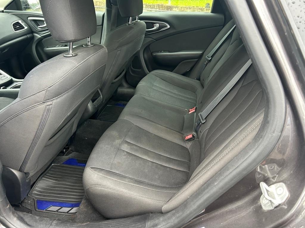 Chrysler 200 4dr Sdn Limited FWD 2015
