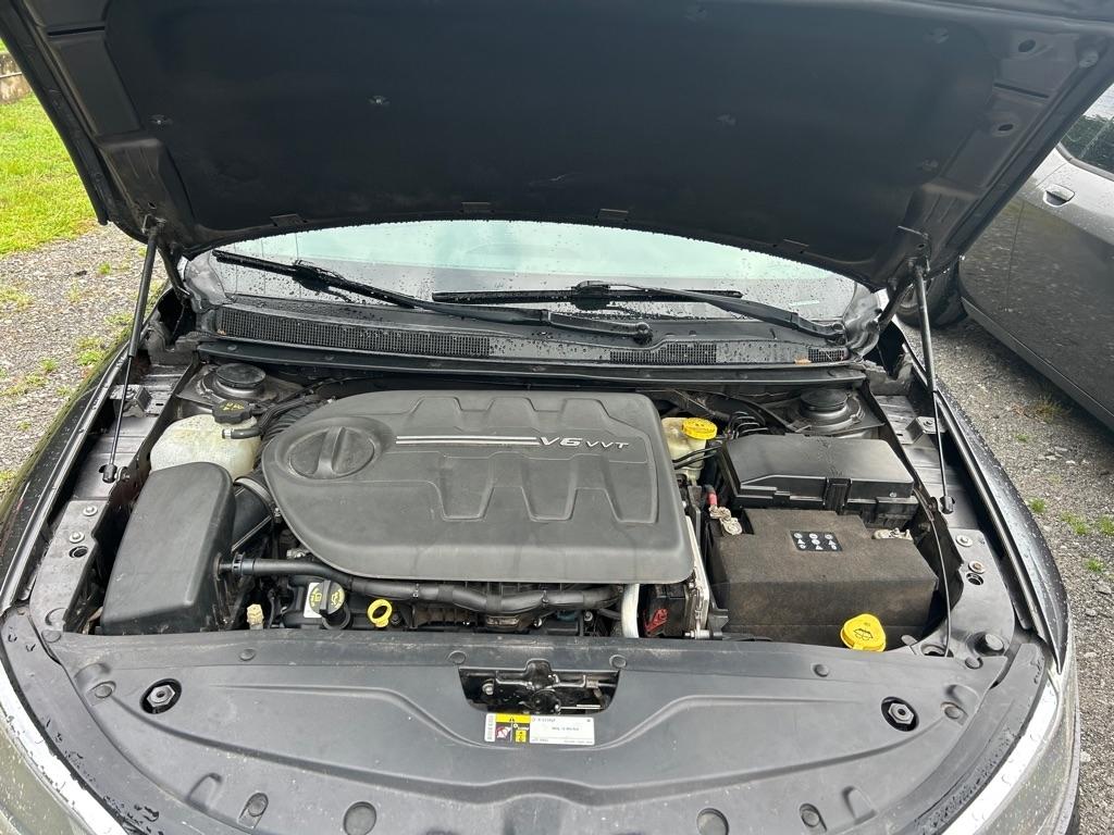 Chrysler 200 4dr Sdn Limited FWD 2015