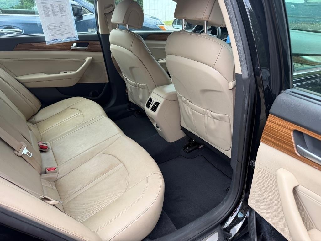 Hyundai Sonata 4dr Sdn 2.4L Limited 2015