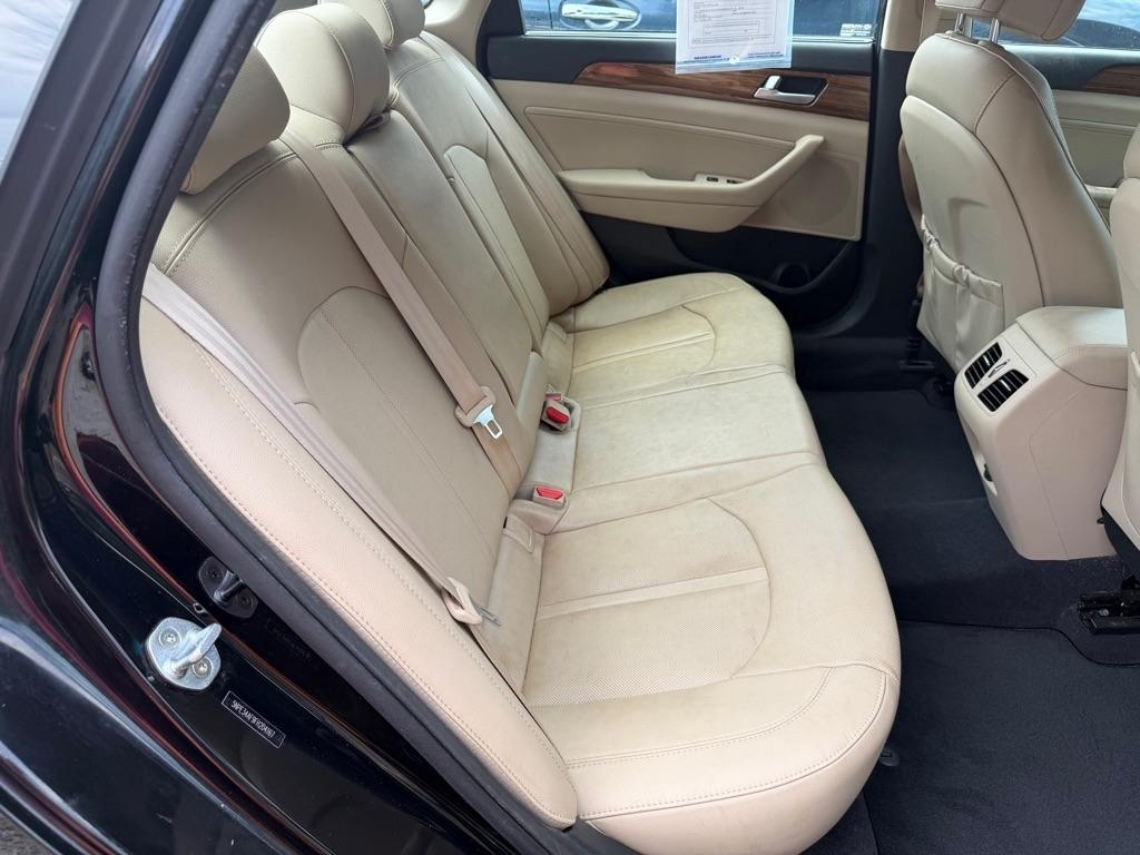 Hyundai Sonata 4dr Sdn 2.4L Limited 2015