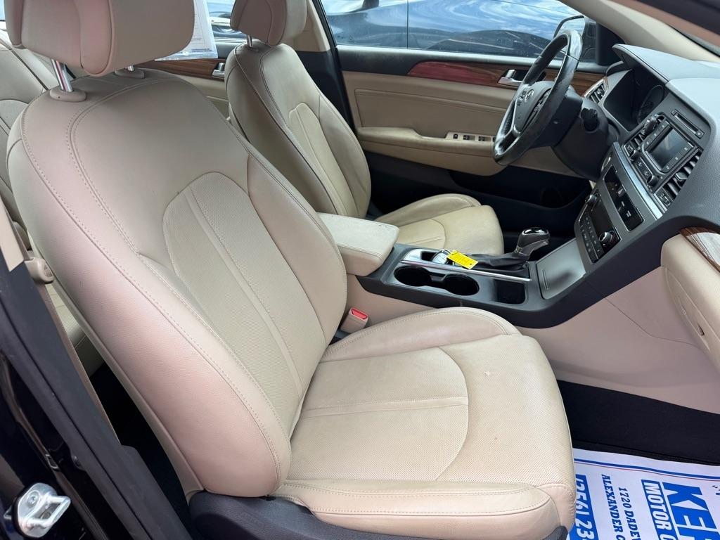 Hyundai Sonata 4dr Sdn 2.4L Limited 2015