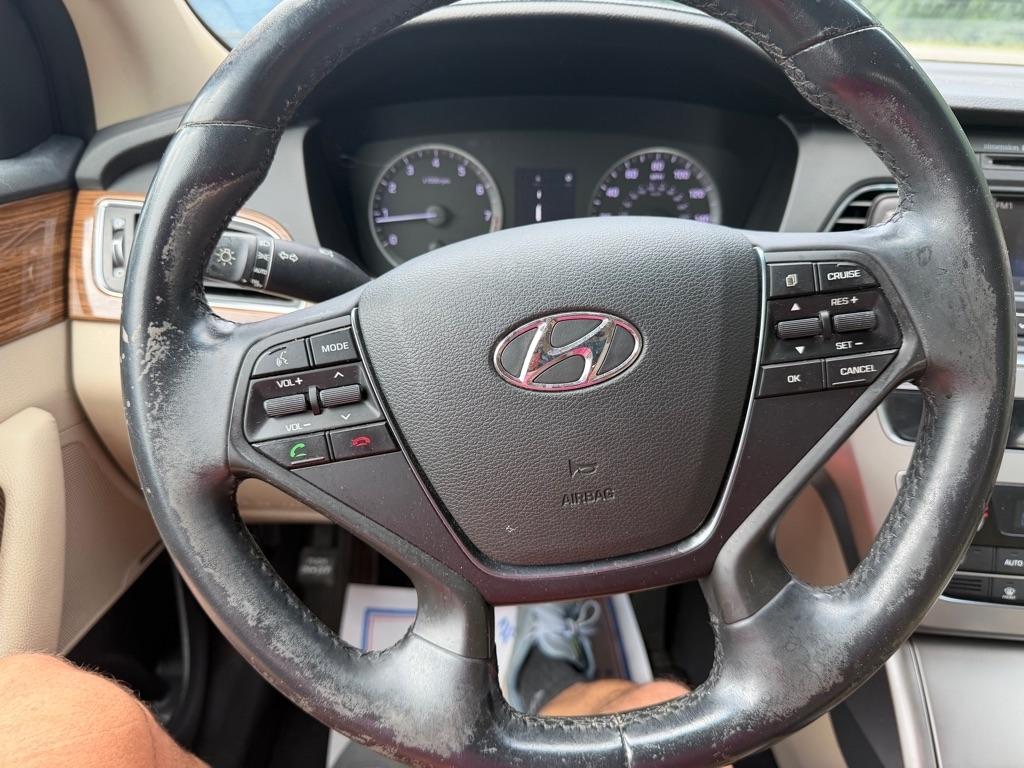 Hyundai Sonata 4dr Sdn 2.4L Limited 2015