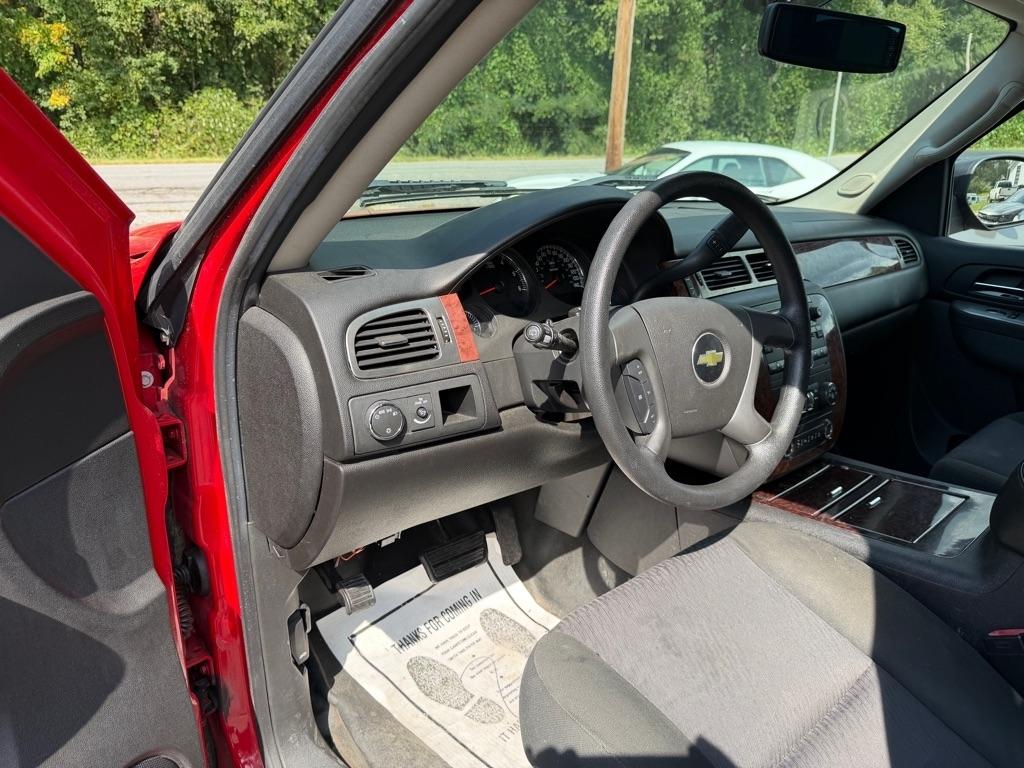 Chevrolet Tahoe 2WD 4dr 1500 Commercial 2012
