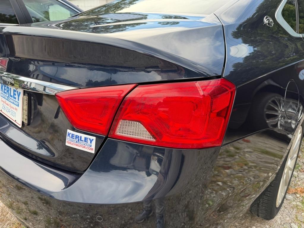 Chevrolet Impala 4dr Sdn LS w/1FL 2019