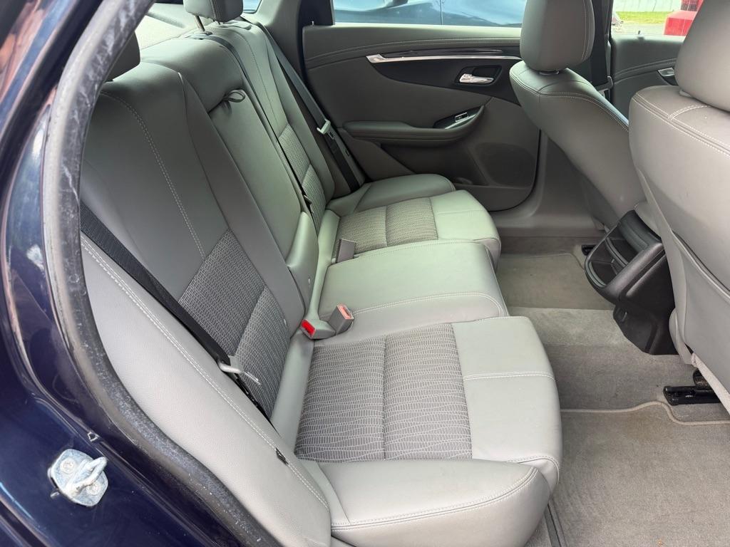 Chevrolet Impala 4dr Sdn LS w/1FL 2019